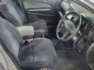 2001 Honda Stream I, серый, 405000 рублей, вид 2