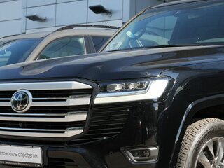 2022 Toyota Land Cruiser 300 Series, чёрный, 9700000 рублей, вид 4