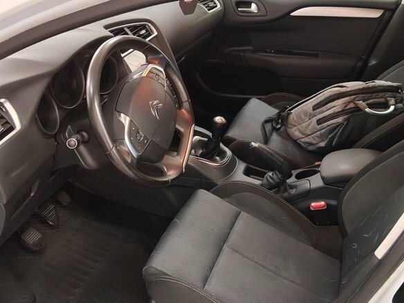 2012 Citroen C4 II, белый, 750000 рублей - вид 8
