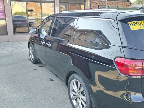 2019 Kia Carnival III, чёрный, 2878000 рублей - вид 5