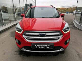 2017 Ford Kuga II Рестайлинг, красный, 1350000 рублей, вид 2