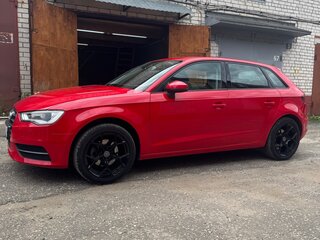 2013 Audi A3 III (8V), красный, 1320000 рублей, вид 5