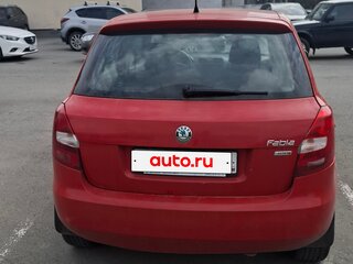 2012 Skoda Fabia II Рестайлинг, красный, 450000 рублей, вид 3