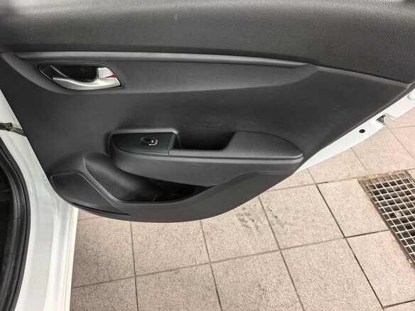 2018 Kia Rio IV, белый - вид 16