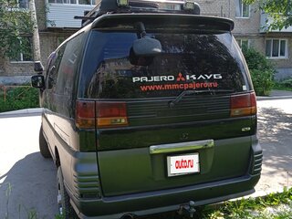 1998 Nissan Elgrand I (E50), чёрный, 888000 рублей, вид 2