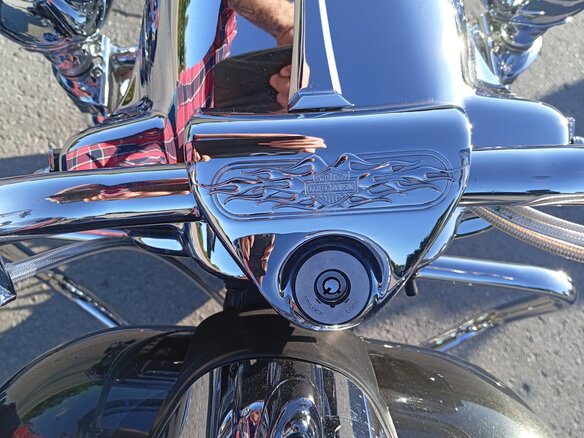 2004 Harley-Davidson Road King, чёрный, 700000 рублей - вид 6
