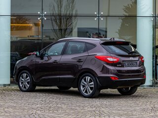 2015 Hyundai ix35 I Рестайлинг, коричневый, 1355000 рублей, вид 4