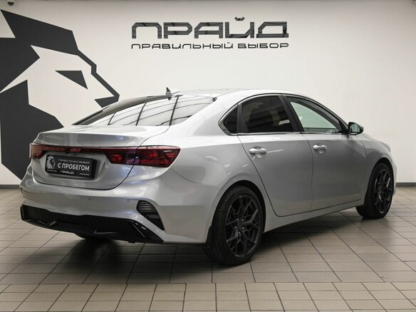 2021 Kia Cerato IV, серебристый - вид 2