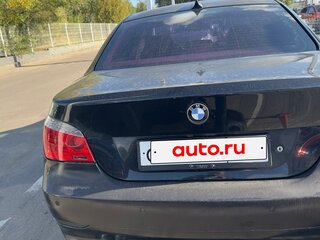 2003 BMW 5 серии 530i V (E60/E61), чёрный, 880000 рублей, вид 3