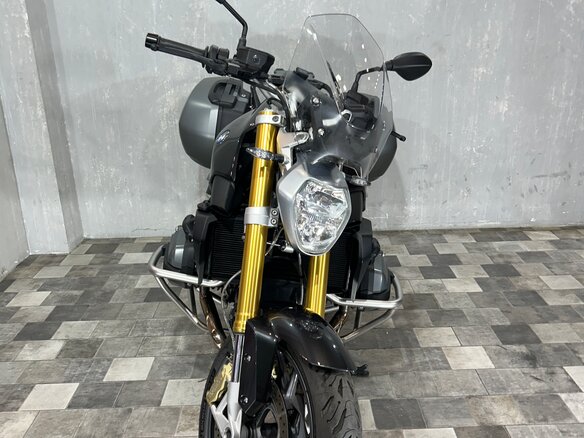 2016 BMW R 1200 R, чёрный, 898000 рублей - вид 10