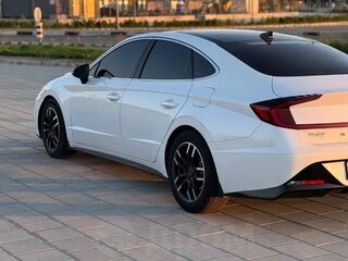 2021 Hyundai Sonata VIII (DN8), белый, 2200000 рублей, вид 4