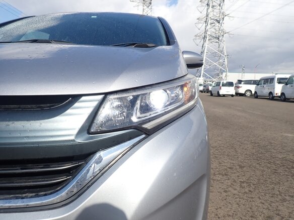 2018 Honda Freed II, белый, 1580000 рублей - вид 19
