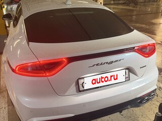 2019 Kia Stinger I, белый, 2930000 рублей, вид 3