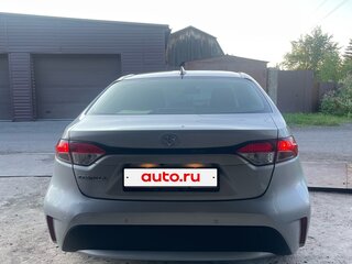 2019 Toyota Corolla XII (E210), серебристый, 1600000 рублей, вид 3