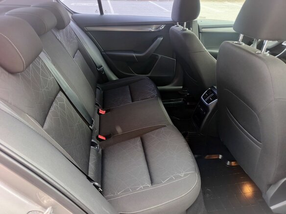 2019 Skoda Octavia III (A7) Рестайлинг, коричневый, 2399000 рублей - вид 13