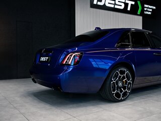 2026 Rolls-Royce Ghost Black Badge II Рестайлинг (Series II), синий, 64500000 рублей, вид 5