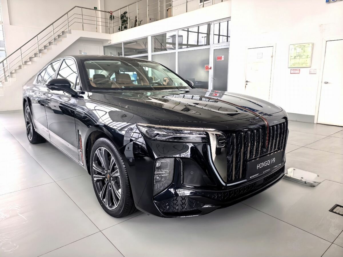 Открыть фотографии: Hongqi H9 I Рестайлинг