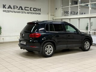 2011 Volkswagen Tiguan I Рестайлинг, чёрный, 975000 рублей, вид 2
