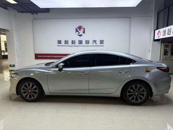 2021 Mazda 6 Atenza III (GJ) Рестайлинг 2, серебристый - вид 3