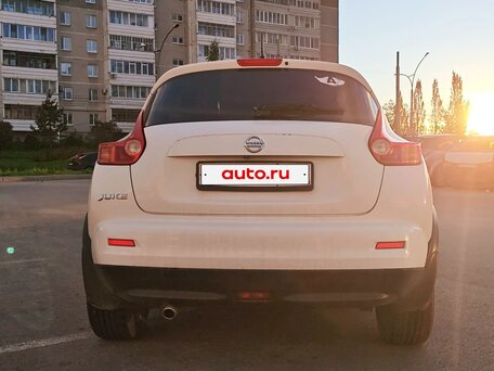 2012 Nissan Juke I, белый, 983000 рублей, вид 3