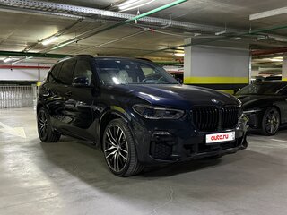 2019 BMW X5 30d IV (G05/G18), чёрный, 6700000 рублей, вид 3