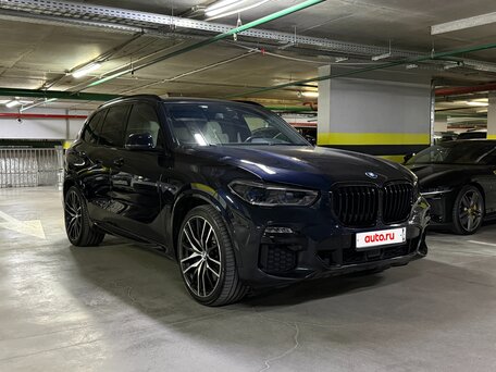 2019 BMW X5 30d IV (G05/G18), чёрный, 6600000 рублей, вид 4