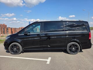 2018 Mercedes-Benz V-Класс Long 250 d длинный III (W447), чёрный, 6300000 рублей, вид 4