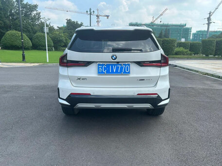 2023 BMW X1 Long 20Li sDrive III (U11/U12), белый, 2989000 рублей, вид 5