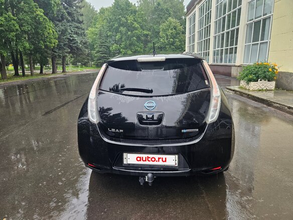 2016 Nissan Leaf 30kWh I (ZE0/AZE0), чёрный - вид 3