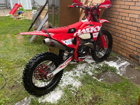 2025 Hasky F7 300, красный, 360000 рублей - вид 5