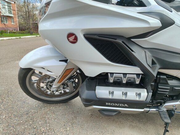 2023 Honda GL 1800 Gold Wing, белый, 3650000 рублей - вид 12