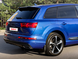 2016 Audi Q7 II (4M), синий, 4280000 рублей, вид 3