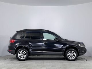 2011 Volkswagen Tiguan I Рестайлинг, чёрный, 999000 рублей, вид 4