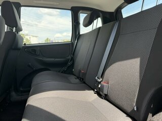 2026 Lada (ВАЗ) Niva Travel I Рестайлинг, зелёный, 1528000 рублей, вид 5