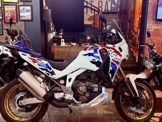 2025 Honda CRF 1100L Africa Twin, белый, 2950000 рублей, вид 2