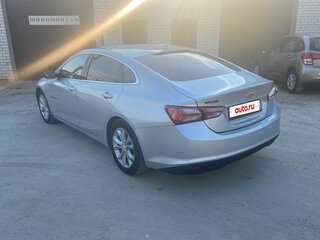 2019 Chevrolet Malibu IX Рестайлинг, серый, 1500000 рублей, вид 4