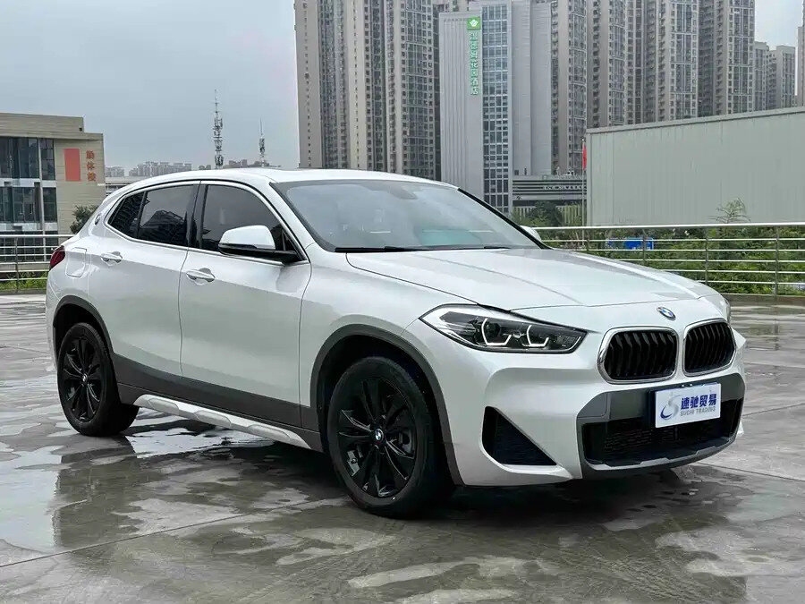 Открыть фотографии: BMW X2 I (F39)