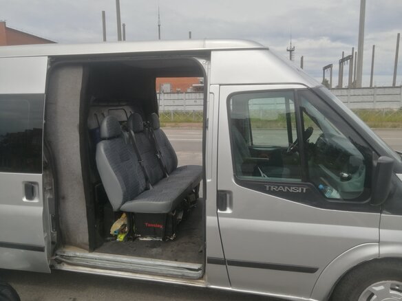 2009 Ford Transit, серебристый, 1100000 рублей - вид 14