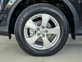 2013 Toyota RAV4 IV (XA40), чёрный, 2139000 рублей, вид 4