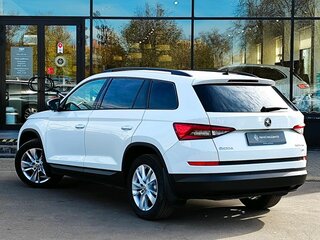 2018 Skoda Kodiaq I, белый, 2589000 рублей, вид 4