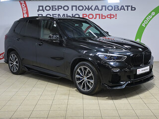 2019 BMW X5 40i IV (G05/G18), чёрный, 5454841 рублей, вид 3
