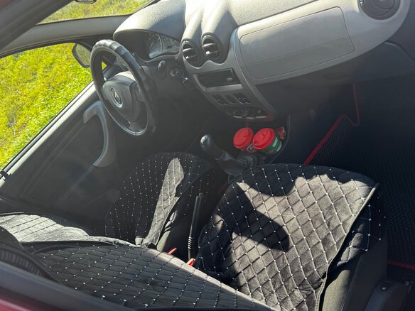 2012 Renault Sandero I, красный - вид 6