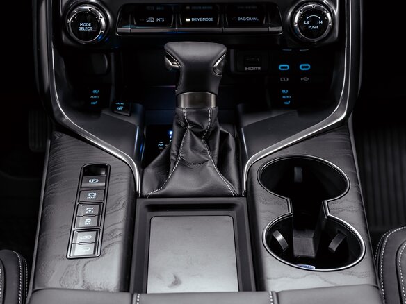 2026 Lexus LX 500d IV, чёрный, 18500000 рублей - вид 16