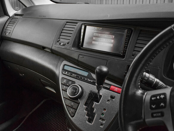 2010 Toyota ISis I Рестайлинг, чёрный, 1160000 рублей - вид 12