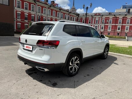 2023 Volkswagen Atlas I Рестайлинг, белый, 4700000 рублей, вид 2