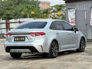 2022 Toyota Levin XII (E210) Рестайлинг, серебристый, 1280000 рублей, вид 4