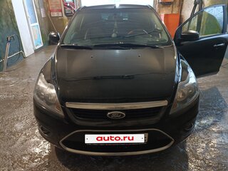 2010 Ford Focus II Рестайлинг, чёрный, 750000 рублей, вид 2