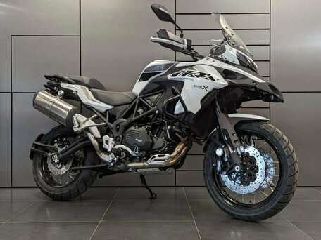 2026 Benelli TRK 502 X, белый, 525200 рублей, вид 4
