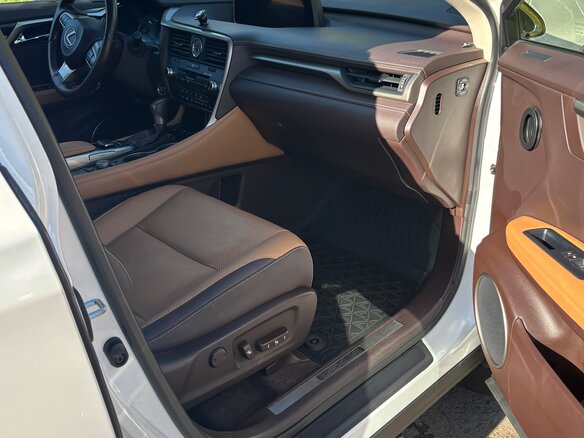 2018 Lexus RX 300 IV, белый, 4050000 рублей - вид 4
