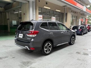 2022 Subaru Forester V Рестайлинг, серый, 2180000 рублей, вид 5